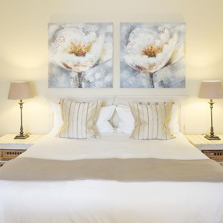 Kingfisher Guesthouse Порт-Элизабет Экстерьер фото