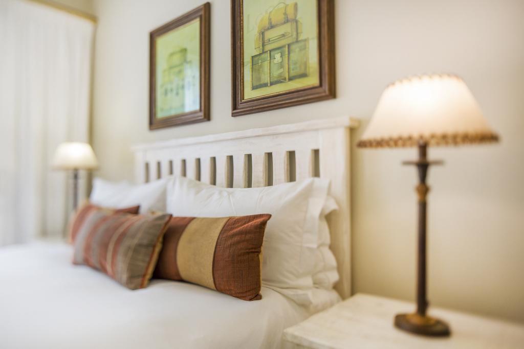 Kingfisher Guesthouse Порт-Элизабет Экстерьер фото